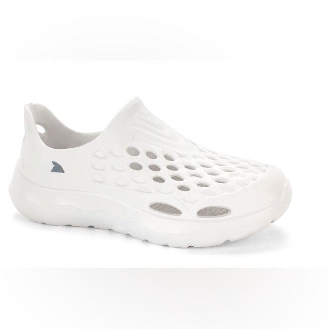Rugged Shark Girls Size 5 Slip On Water Sneakers White Comfortable New